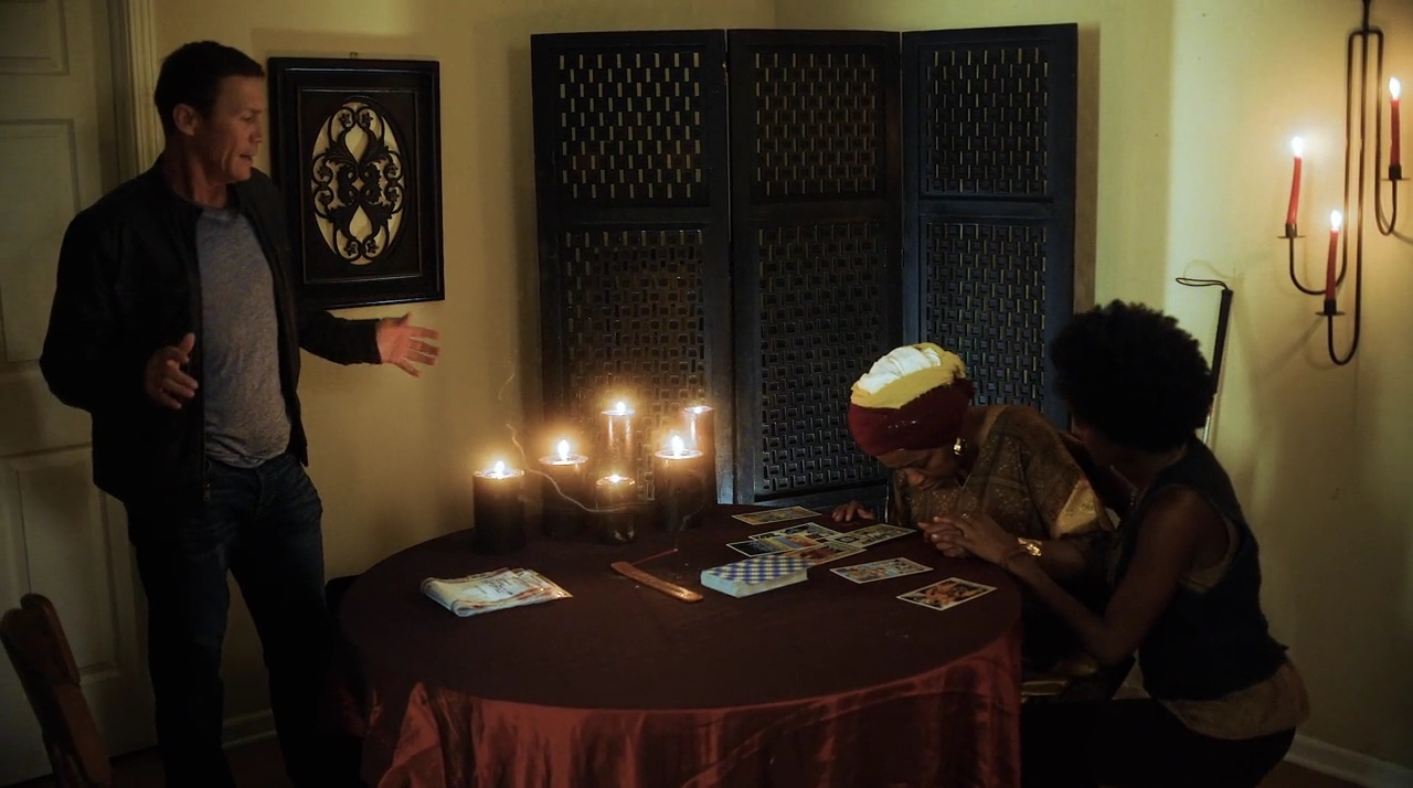 Charmd-Online-dot-nl_TheDemonologist2891.jpg