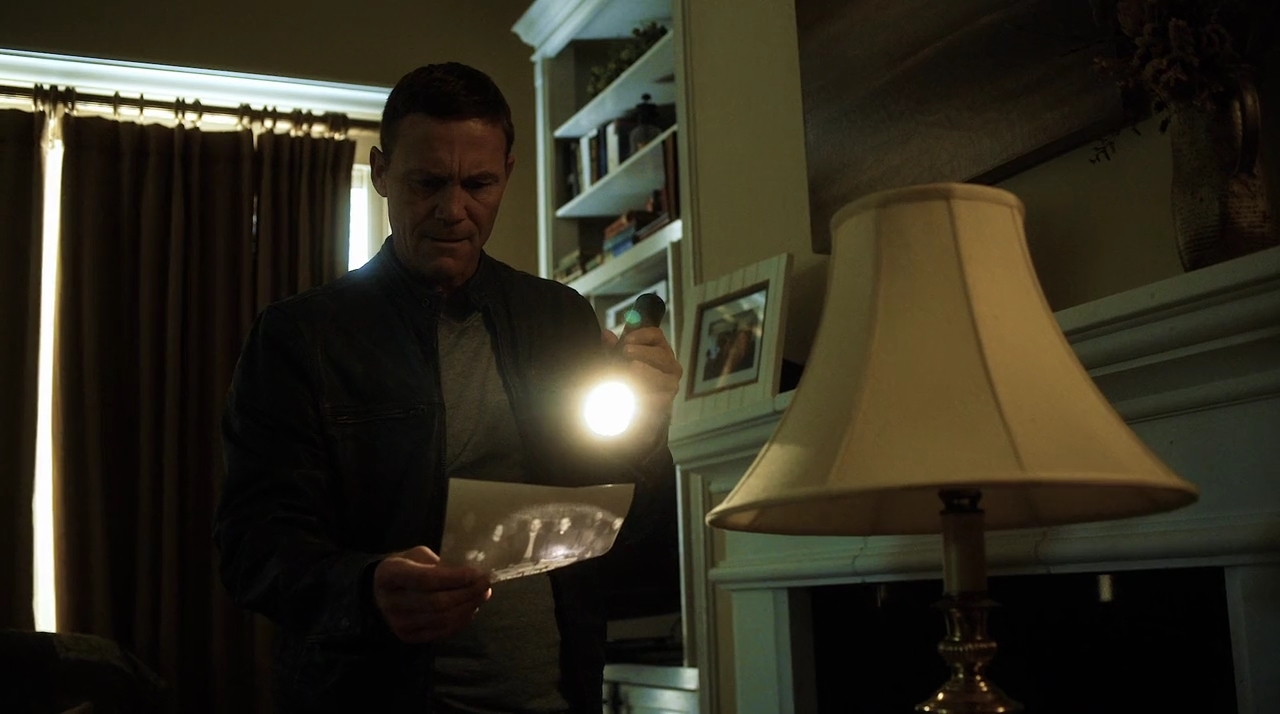 Charmd-Online-dot-nl_TheDemonologist3691.jpg Charmd-Online-dot-nl_TheDemonologist3691.jpg