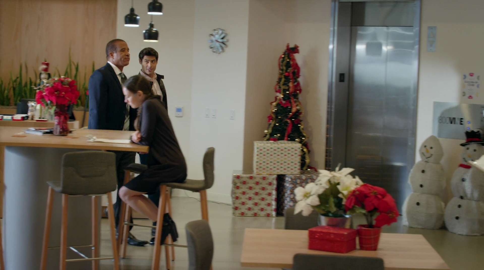 Charmed-Online-dot-nl_ChristmasMatchmakers1401.jpg