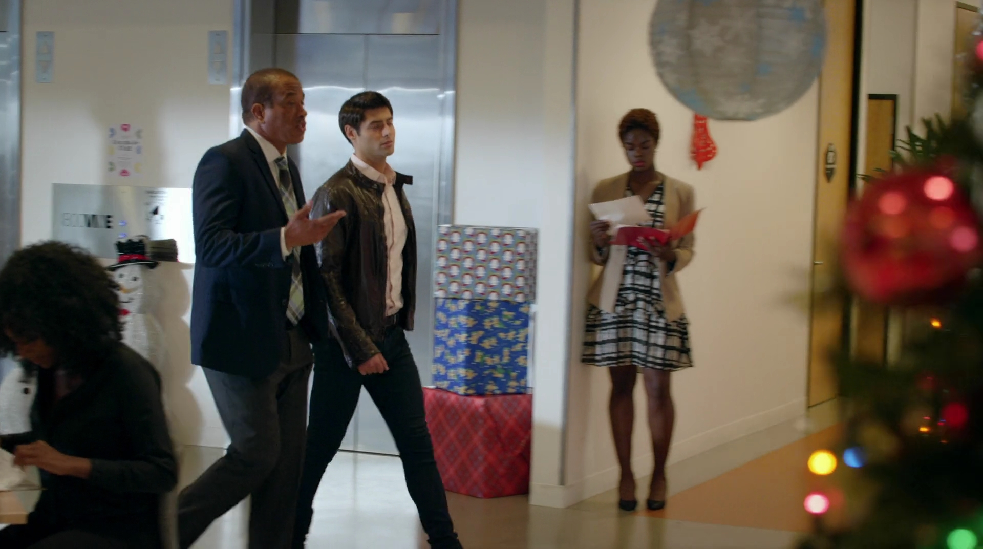 Charmed-Online-dot-nl_ChristmasMatchmakers1405.jpg Charmed-Online-dot-nl_ChristmasMatchmakers1405.jpg