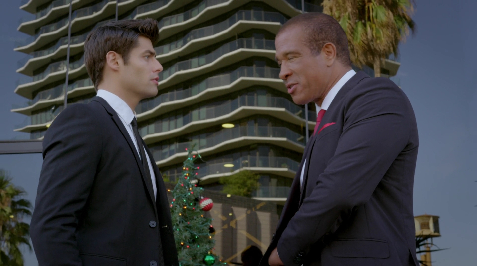Charmed-Online-dot-nl_ChristmasMatchmakers4809.jpg