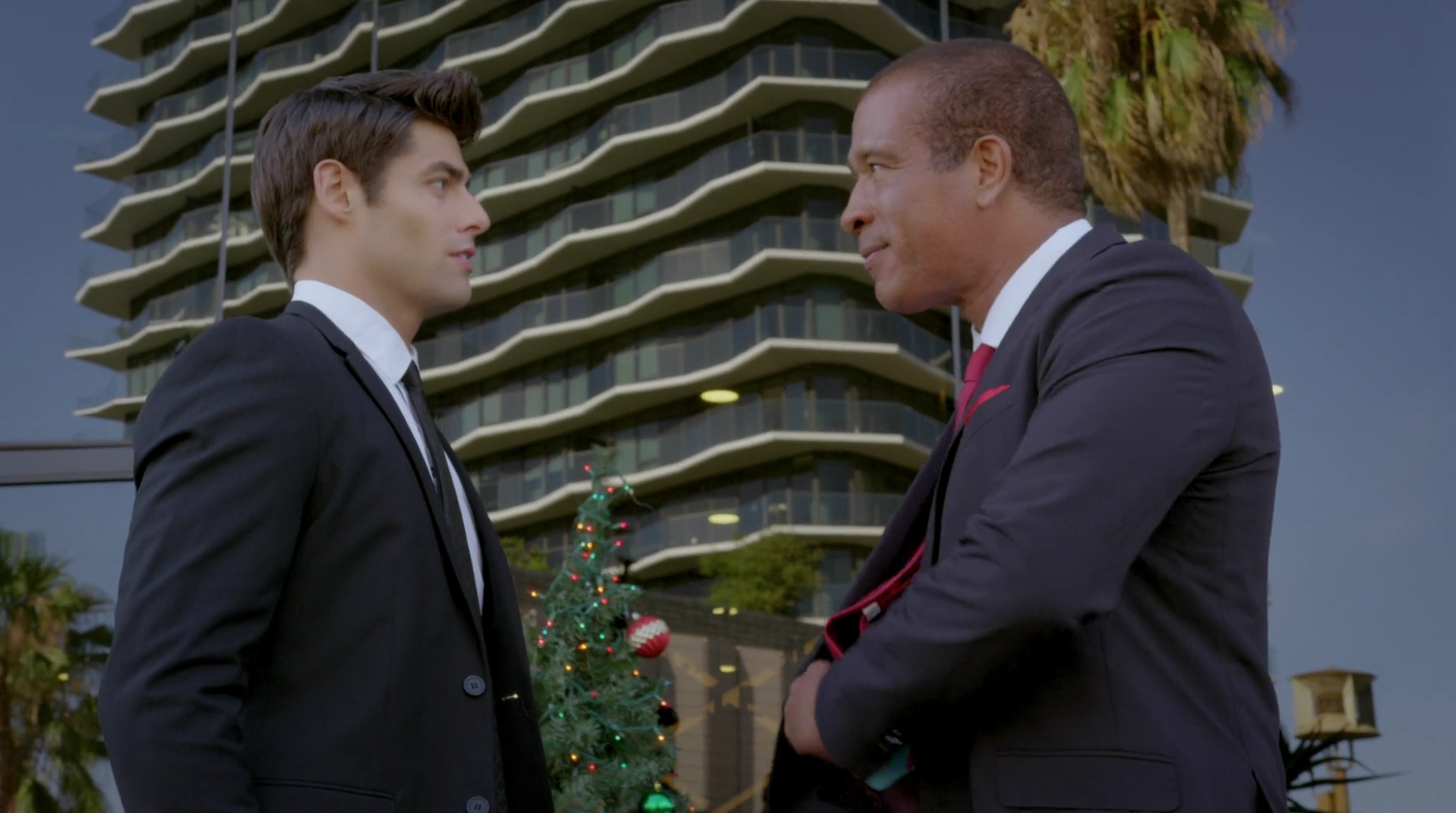 Charmed-Online-dot-nl_ChristmasMatchmakers4810.jpg