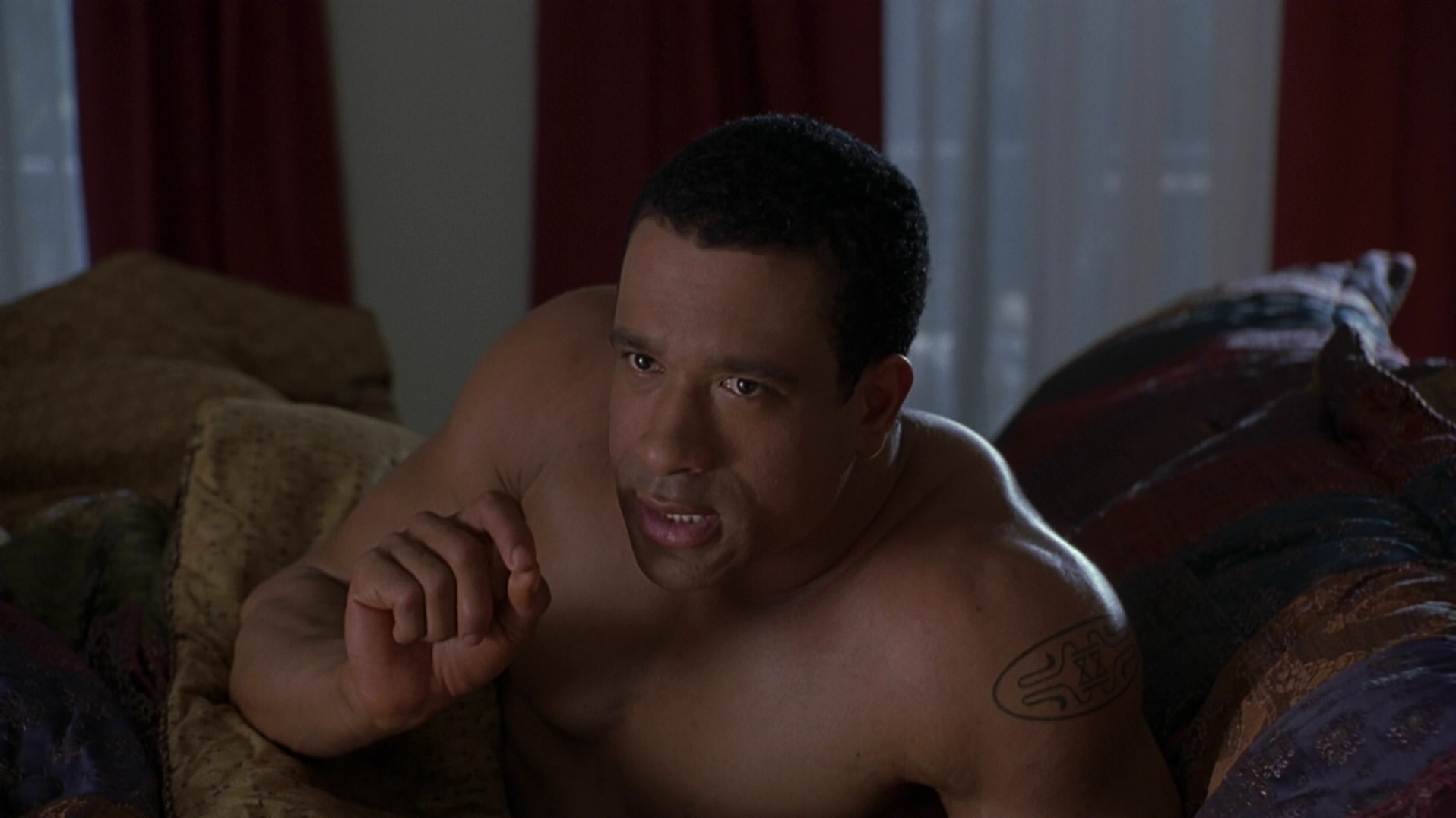 Charmed-Online-dot_nl-GettingPlayed0248.jpg