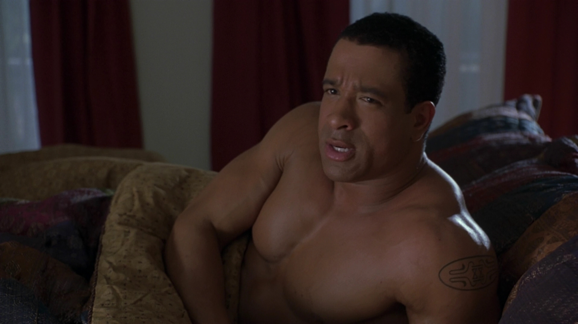 Charmed-Online-dot_nl-GettingPlayed0284.jpg
