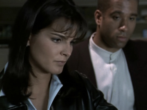 Charmed-Online-dot-NL-BaywatchNights2x02-0239.jpg