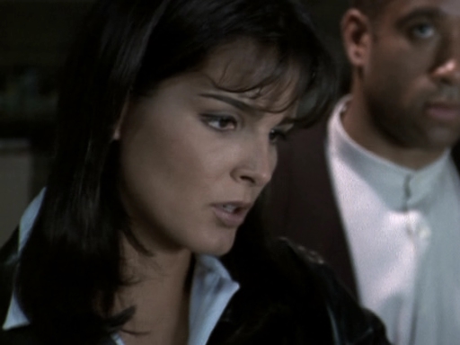 Charmed-Online-dot-NL-BaywatchNights2x02-0243.jpg