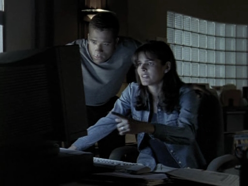 Charmed-Online-dot-NL-BaywatchNights2x08-0582.jpg