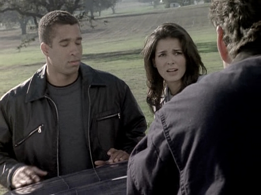 Charmed-Online-dot-NL-BaywatchNights2x10-0370.jpg Charmed-Online-dot-NL-BaywatchNights2x10-0370.jpg