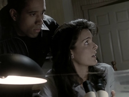 Charmed-Online-dot-NL-BaywatchNights2x10-0915.jpg Charmed-Online-dot-NL-BaywatchNights2x10-0915.jpg