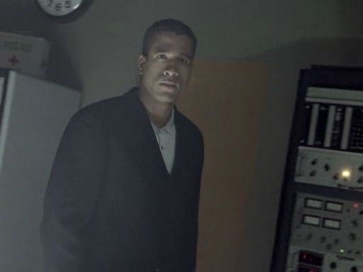 Charmed-Online-dot-NL-BaywatchNights2x11-0817.jpg Charmed-Online-dot-NL-BaywatchNights2x11-0817.jpg