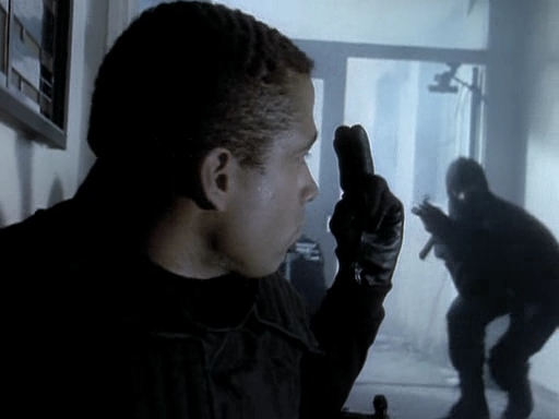 Charmed-Online-dot-NL-BaywatchNights2x15-1865.jpg Charmed-Online-dot-NL-BaywatchNights2x15-1865.jpg