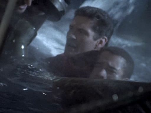 Charmed-Online-dot-NL-BaywatchNights2x15-2086.jpg Charmed-Online-dot-NL-BaywatchNights2x15-2086.jpg