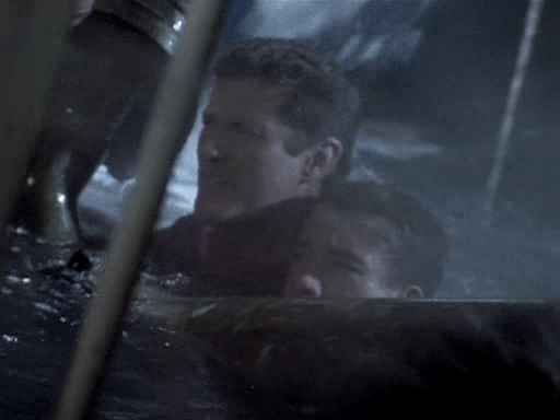 Charmed-Online-dot-NL-BaywatchNights2x15-2088.jpg