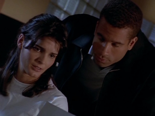Charmed-Online-dot-NL-BaywatchNights2x19-1570.jpg