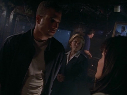 Charmed-Online-dot-NL-BaywatchNights2x22-0418.jpg