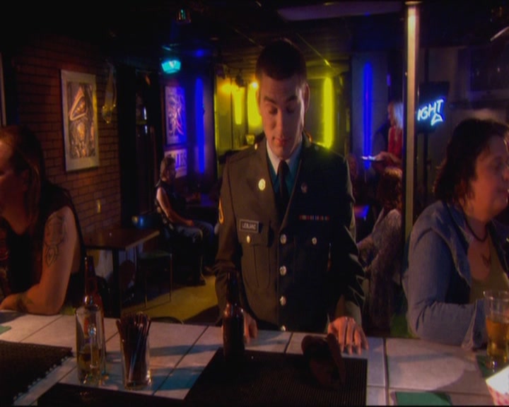 Charmed-Online_dot_net-ArmyWives1x01-1x04-0039.jpg