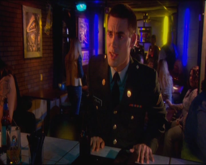 Charmed-Online_dot_net-ArmyWives1x01-1x04-0041.jpg