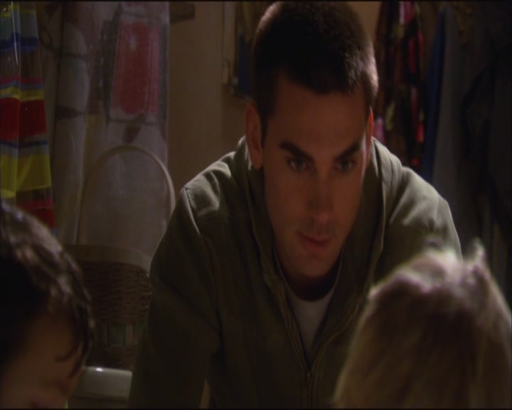 Charmed-Online_dot_net-ArmyWives1x01-1x04-2549.jpg