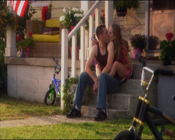 Charmed-Online_dot_net-ArmyWives1x01-1x04-6407.jpg