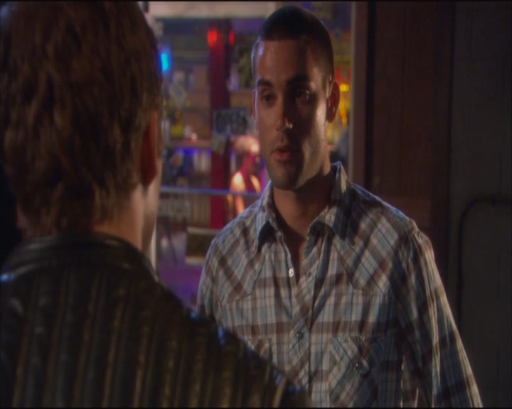 Charmed-Online_dot_net-ArmyWives1x01-1x04-6569.jpg