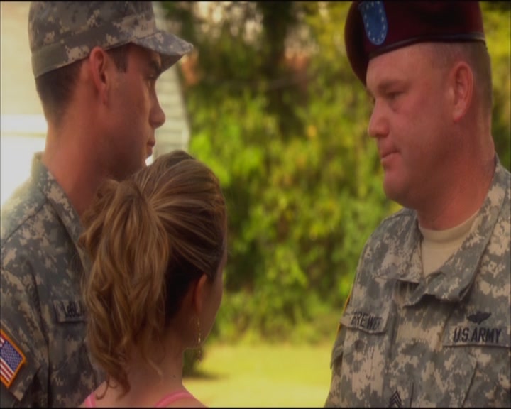 Charmed-Online_dot_net-ArmyWives1x01-1x04-7400.jpg