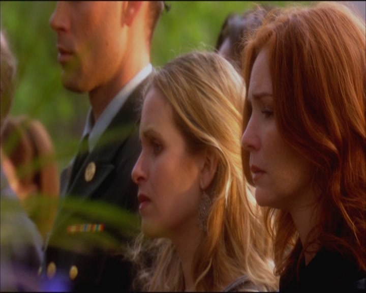 Charmed-Online_dot_net-ArmyWives1x05-1x09-2271.jpg