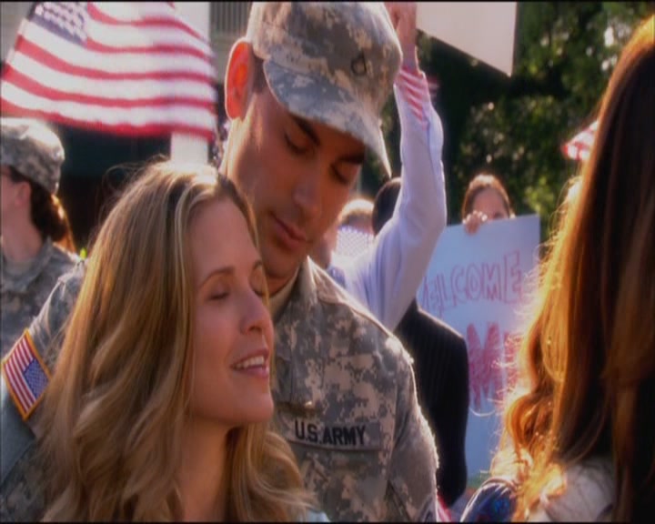 Charmed-Online_dot_net-ArmyWives1x05-1x09-2394.jpg