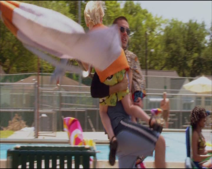 Charmed-Online_dot_net-ArmyWives1x05-1x09-2737.jpg