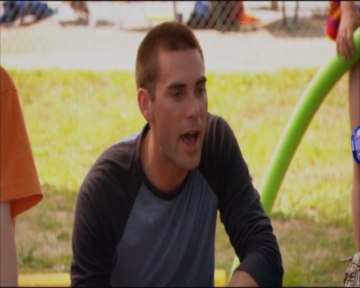 Charmed-Online_dot_net-ArmyWives1x05-1x09-2774.jpg