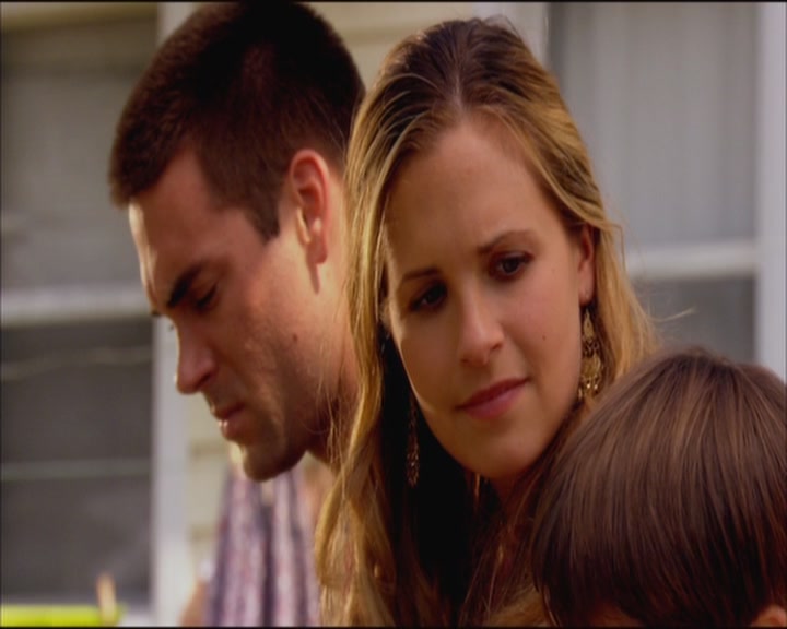 Charmed-Online_dot_net-ArmyWives1x05-1x09-7378.jpg