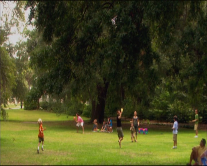 Charmed-Online_dot_net-ArmyWives1x10-1x13-5350.jpg