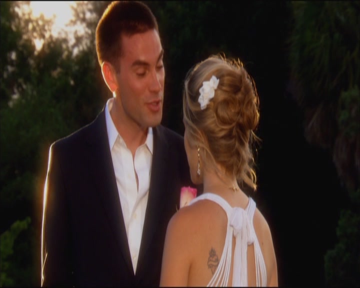 Charmed-Online_dot_net-ArmyWives1x10-1x13-6086.jpg