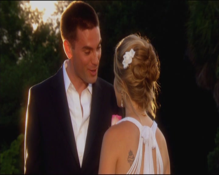 Charmed-Online_dot_net-ArmyWives1x10-1x13-6087.jpg