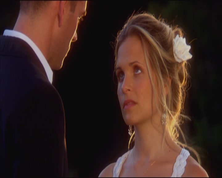 Charmed-Online_dot_net-ArmyWives1x10-1x13-6102.jpg