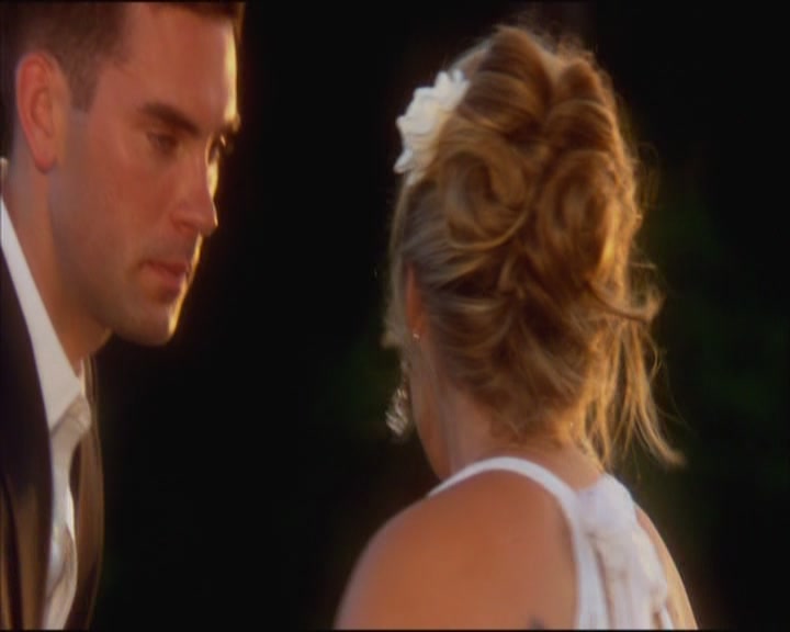 Charmed-Online_dot_net-ArmyWives1x10-1x13-6156.jpg