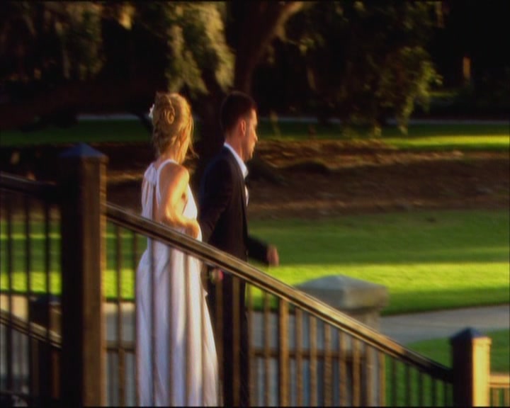 Charmed-Online_dot_net-ArmyWives1x10-1x13-6158.jpg