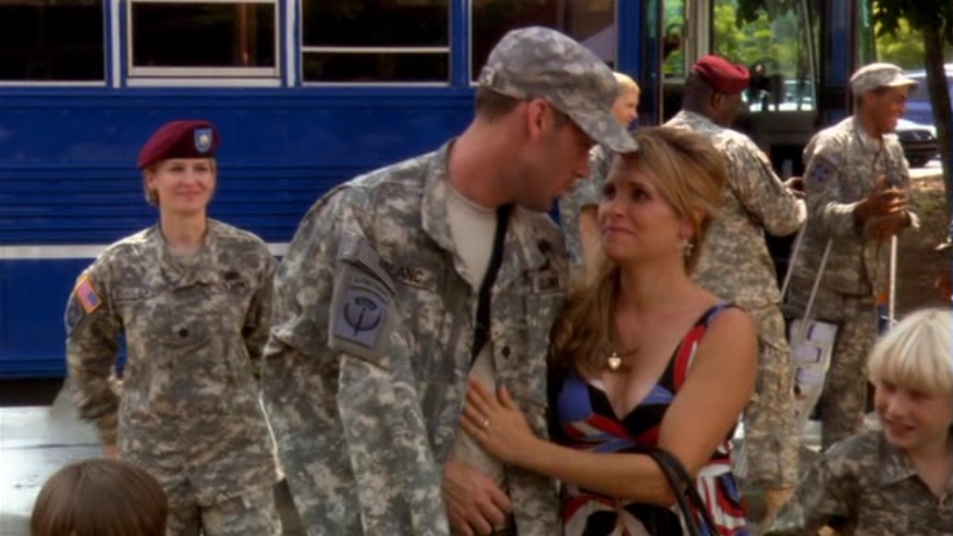 Charmed-Online-dot-nl_ArmyWives2x05-0162.jpg