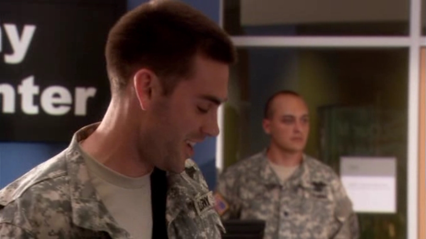 Charmed-Online-dot-nl_ArmyWives2x05-0188.jpg