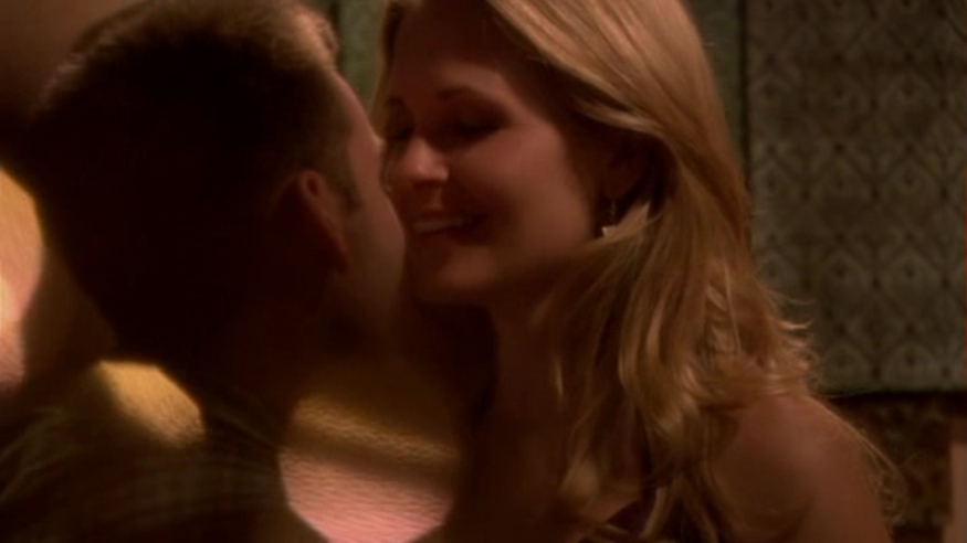 Charmed-Online-dot-nl_ArmyWives2x05-1372.jpg