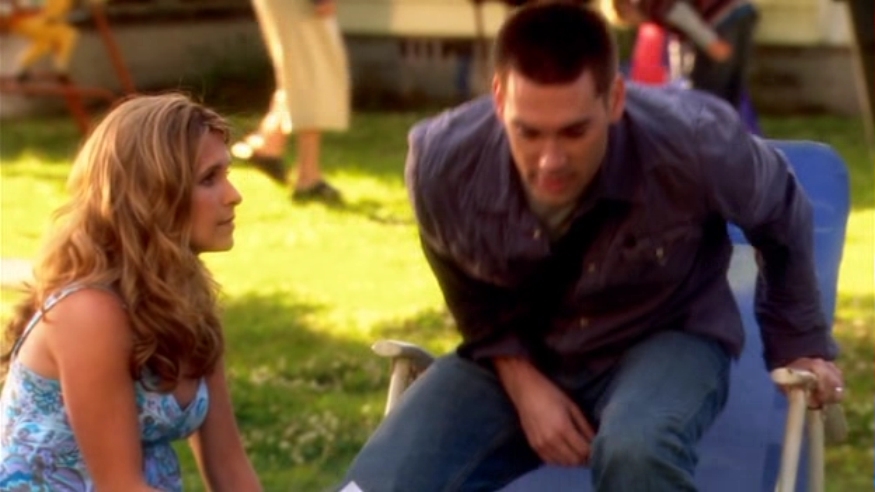 Charmed-Online-dot-nl_ArmyWives2x06-0992.jpg
