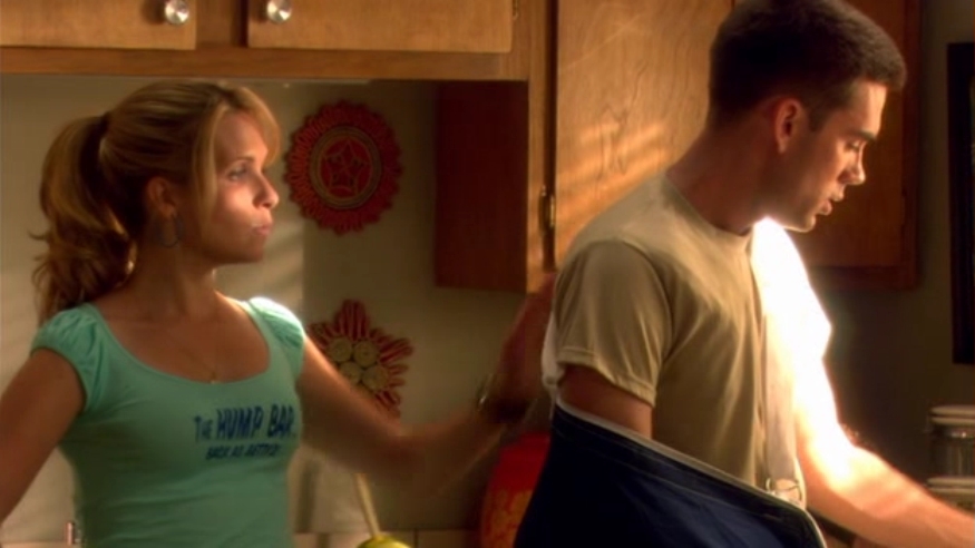 Charmed-Online-dot-nl_ArmyWives2x06-0085.jpg