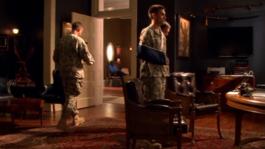 Charmed-Online-dot-nl_ArmyWives2x06-0548.jpg