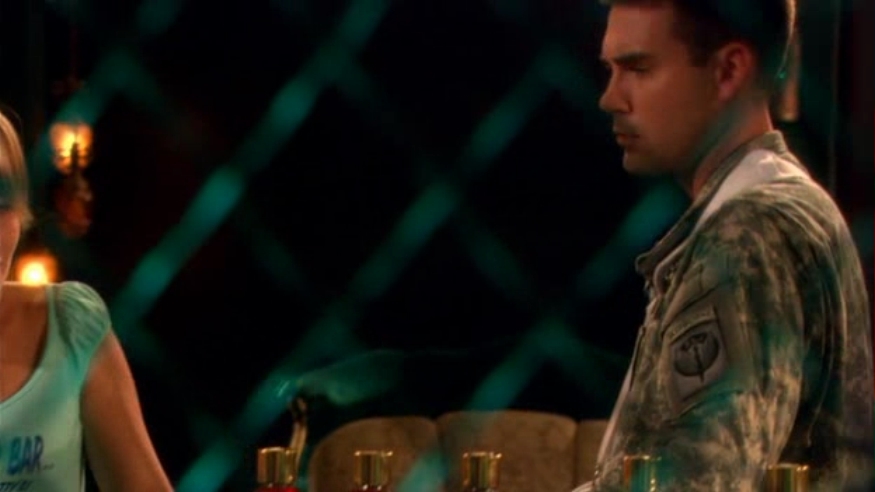 Charmed-Online-dot-nl_ArmyWives2x06-0925.jpg