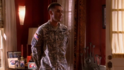 Charmed-Online-dot-nl_ArmyWives2x10-1903.jpg