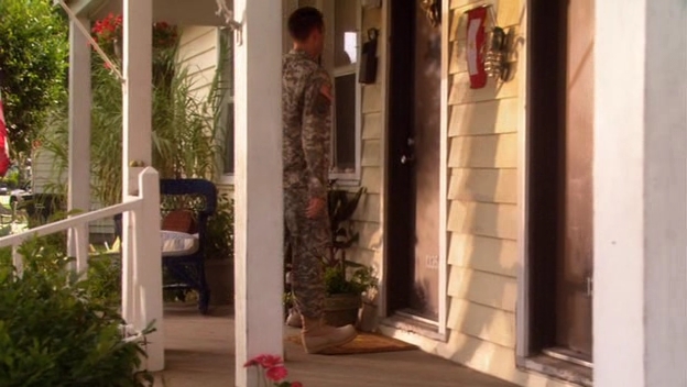 Charmed-Online-dot-nl_ArmyWives2x14-2245.jpg
