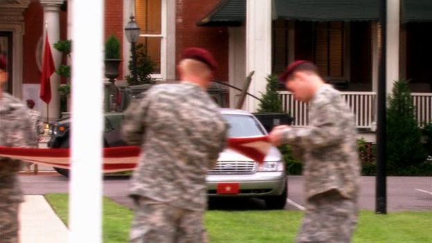 Charmed-Online-dot-nl-ArmyWives2x18-0757.jpg