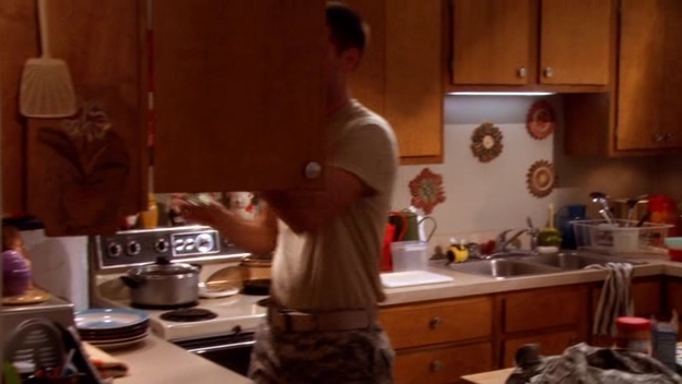 Charmed-Online-dot-nl-ArmyWives2x19-1388.jpg