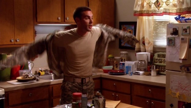 Charmed-Online-dot-nl-ArmyWives2x19-1425.jpg