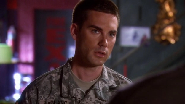 Charmed-Online-dot-nl-ArmyWives2x19-2033.jpg