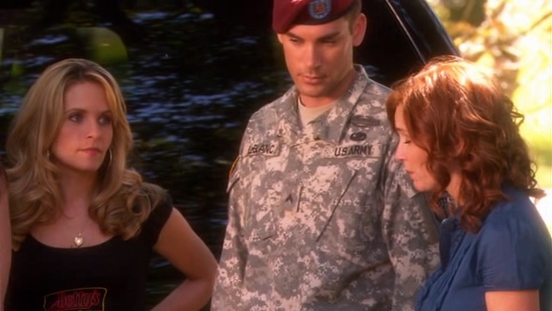 Charmed-Online-dot-nl-ArmyWives2x19-2309.jpg
